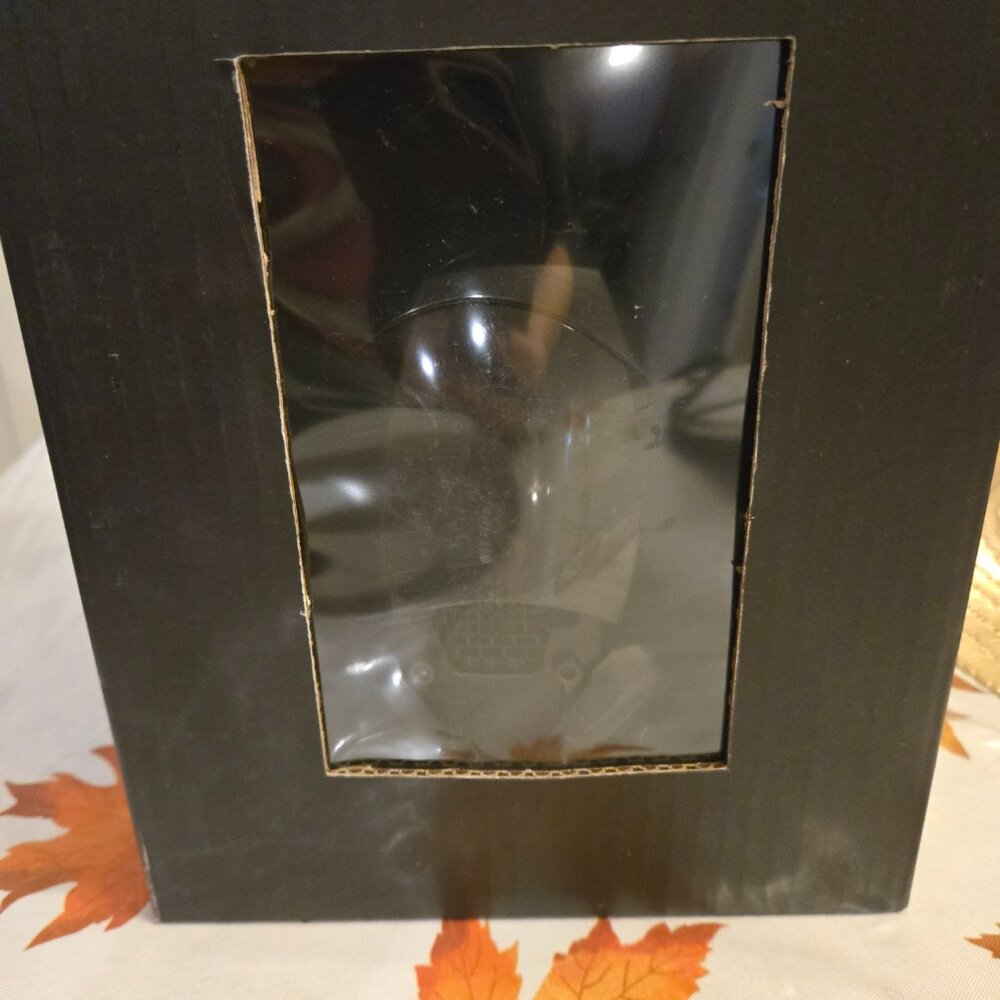 Marikito new world mask - Picture 2 of 4